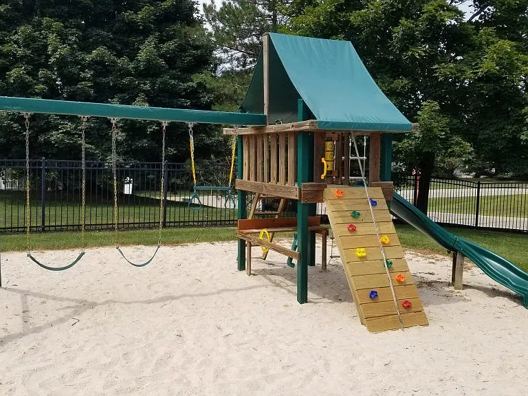 Highlands of Heritage Woods — Photo 30