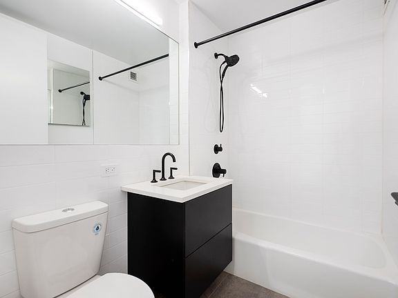 5th image of 250 E Houston St APT 5J