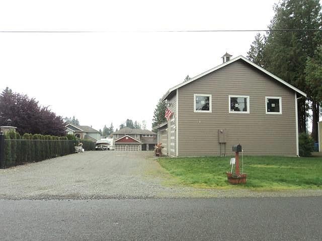 2nd image of 7006 Vandermark Rd E