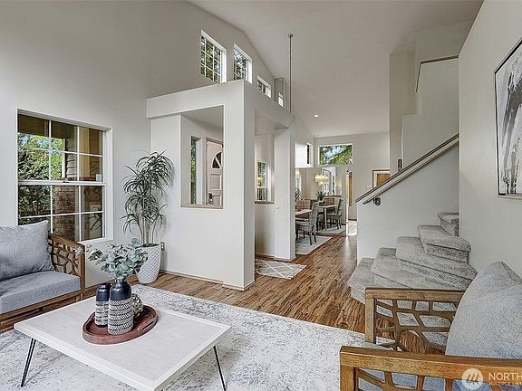 5th image of 14761 NE 3rd St APT 15