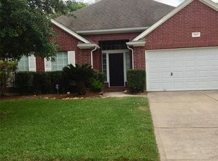 9601 Summer Breeze Dr, Pearland, TX 77584