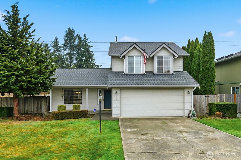 3rd image of 15715 44th Avenue Ct E