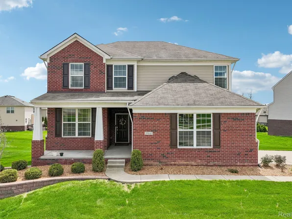 29831 Braeburn, New Hudson, MI 48165