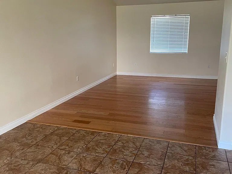 4871 Mount Adams View Dr — Photo 28