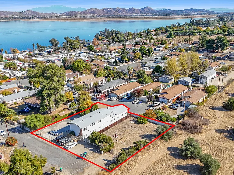 33140 Olive St — Photo 4