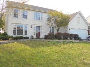 522 Brookhaven Cir, Sugar Grove, IL 60554