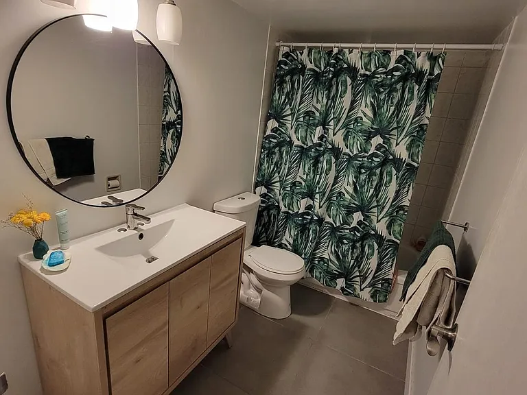 2020 Fullerton Ave #408 — Photo 10
