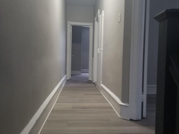 3rd image of 4638 Oakland St