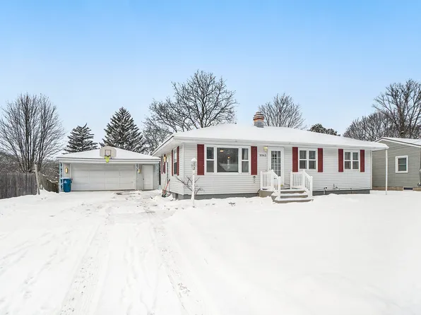 5543 Mick Ave SE, Kentwood, MI 49548