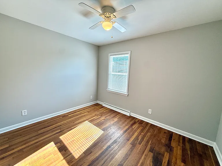 927 Dillard St #927 — Photo 11