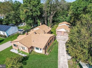 100 Henson Rd, Glen Burnie, MD 21060