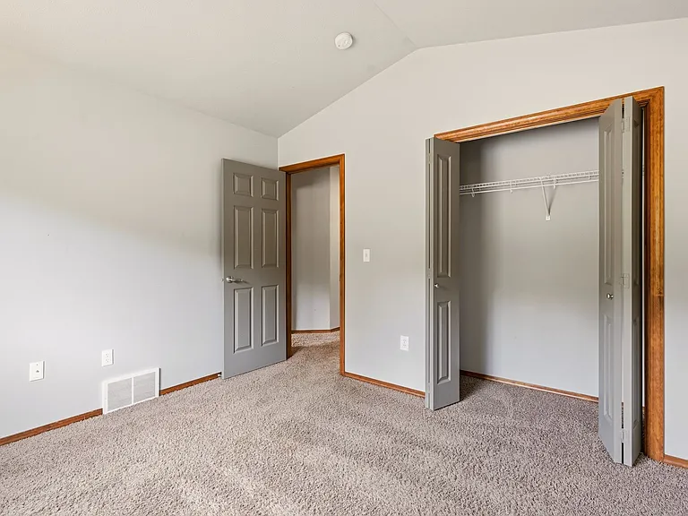 6456 N Villier Rd — Photo 5