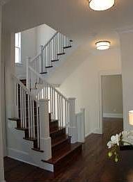 3rd image of 1044 N Edgewood St