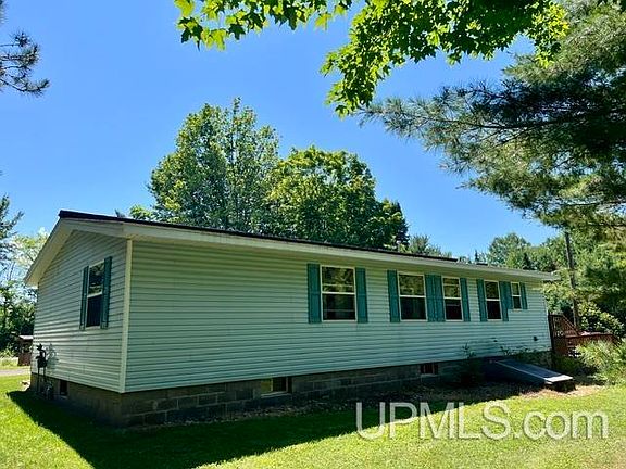 4th image of 21564 Denton Rd