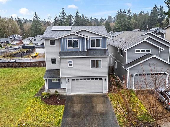2nd image of 4238 SE Horsehead Way