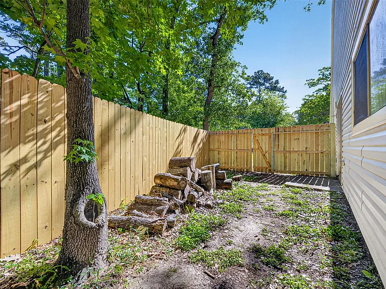 1106 E Red Cedar Cir — Photo 38