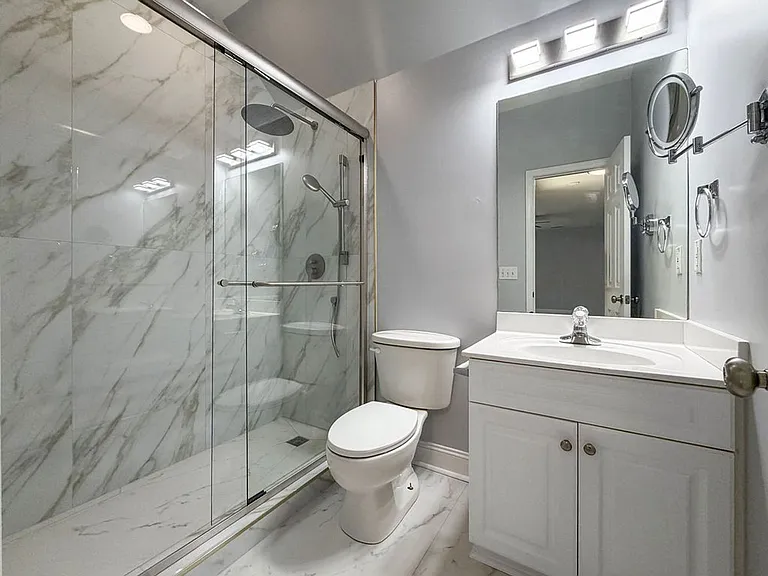 4040 Alston Way — Photo 23