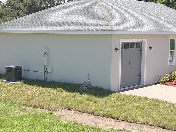 3rd image of 1641 Dolphin Dr