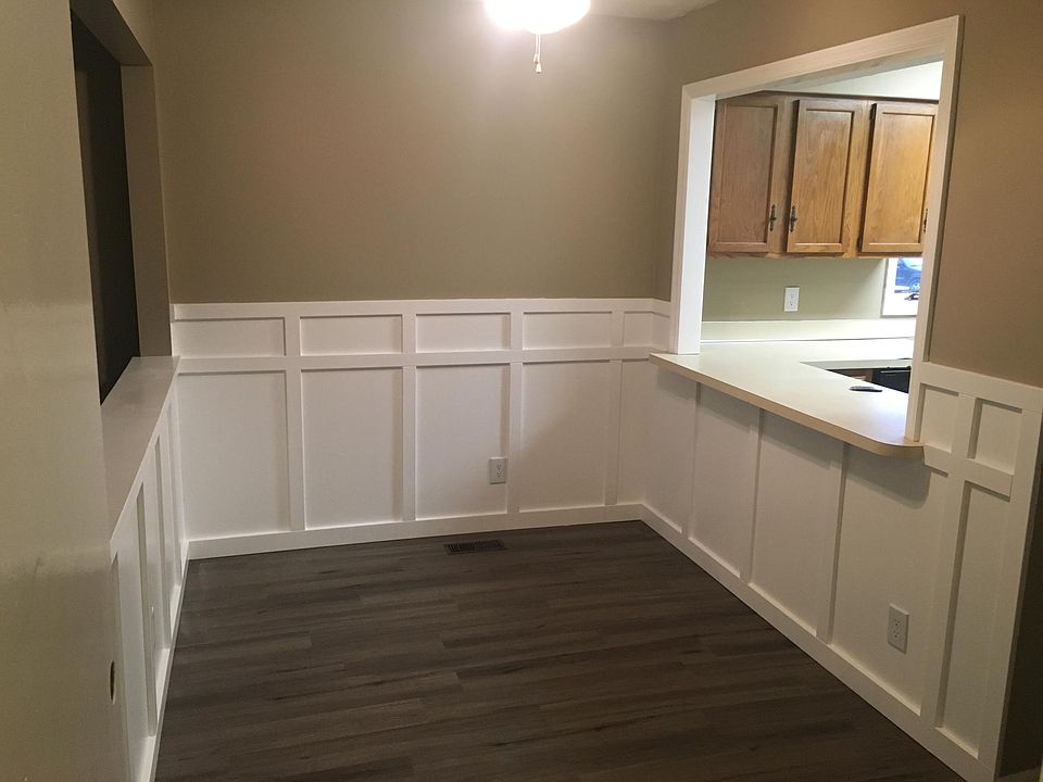 1st image of 7692 Scofield Ct