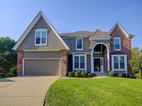 14518 Hemlock St, Overland Park, KS 66223