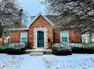 2501 W Sherman Ave, Peoria, IL 61604