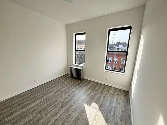 Rented by GreenVill Real Estate LLC | media 3