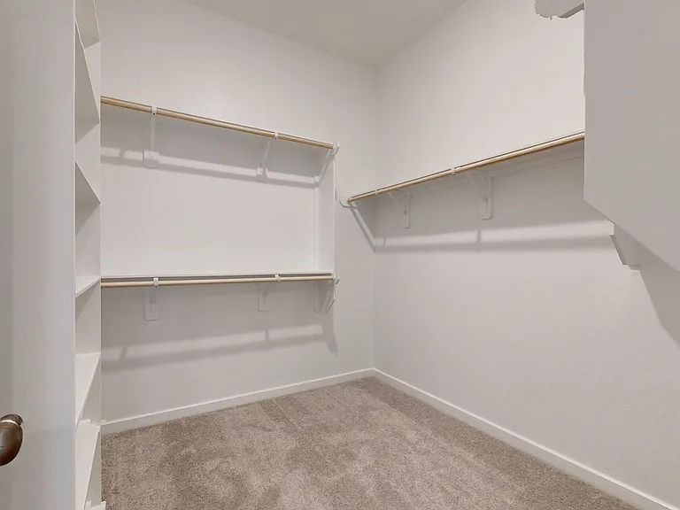 21622 Laggan Cliff Ln — Photo 11