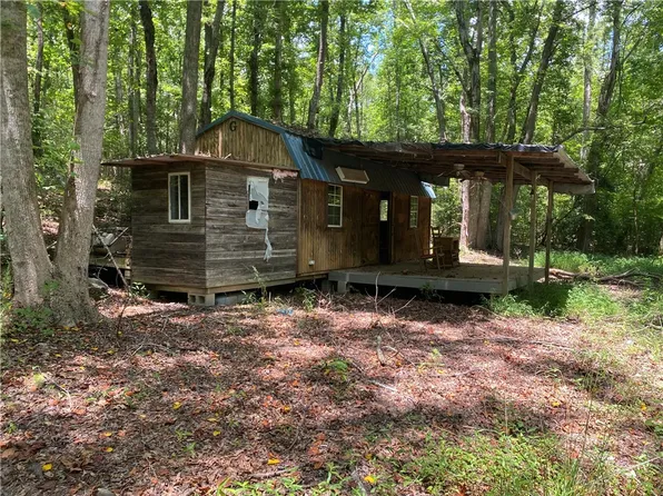 1622 Taylor Rd, Honea Path, SC 29654