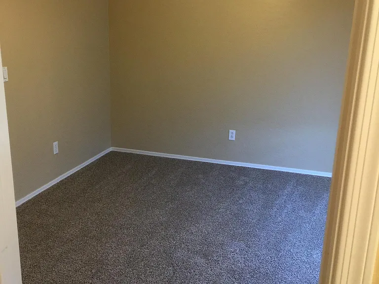 42317 W Oakland Dr — Photo 8