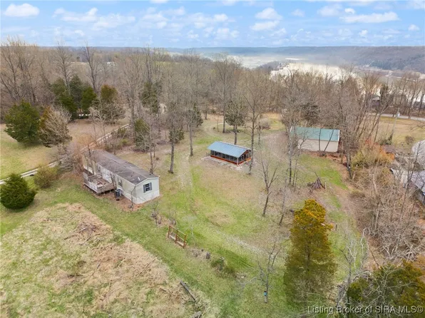 14131 S Alton Fredonia Road, Leavenworth, IN 47137