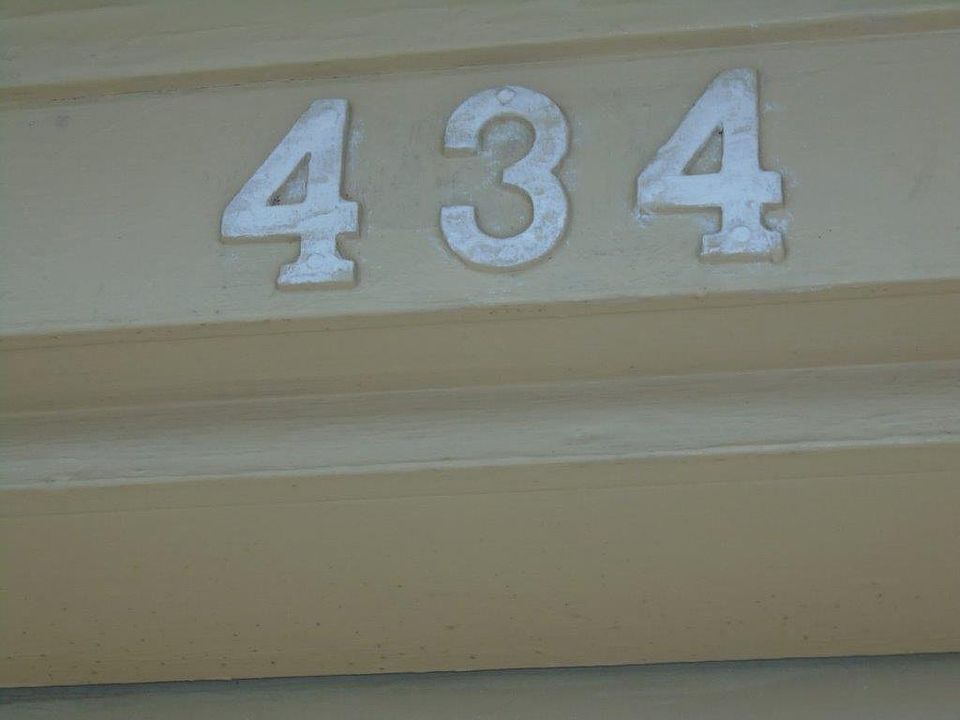 1st image of 434 NW 53rd St