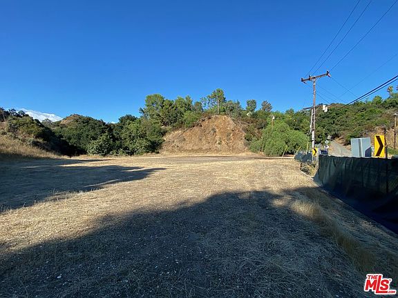 5th image of 2034 N Topanga Canyon Blvd
