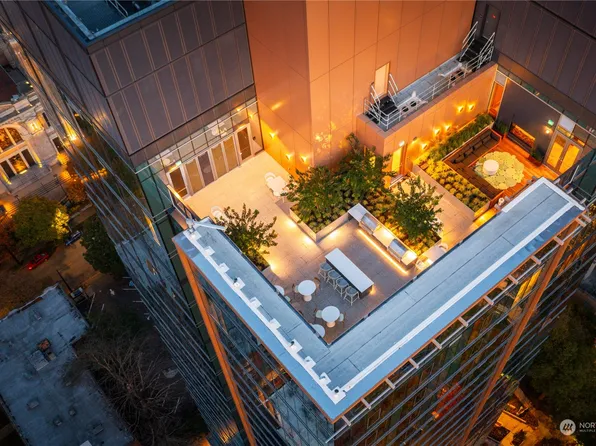 800 Columbia Street #1503, Seattle, WA 98104