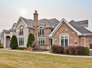 1215 Voltz Rd, Northbrook, IL