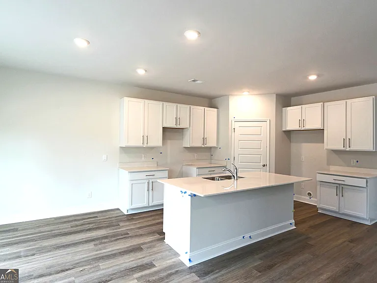 121 Buckeye Rd — Photo 8