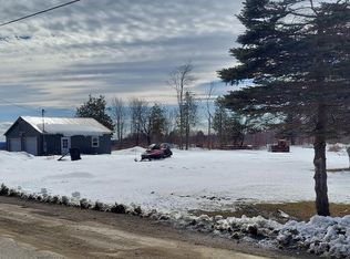 342 Pond Rd, Bradford, ME 04410
