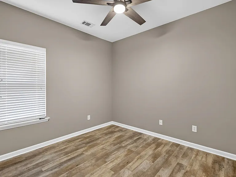 5317 Cottage Cir — Photo 23