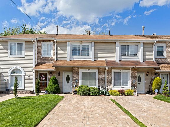 2nd image of 309 Lamberts Ln