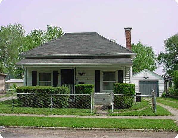 1st image of 648 Pleasant St