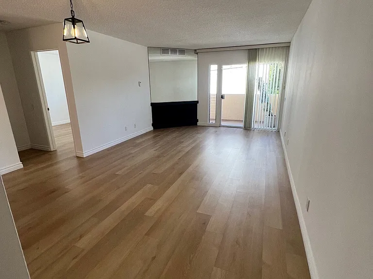 Santa Monica Bay Club — Photo 11