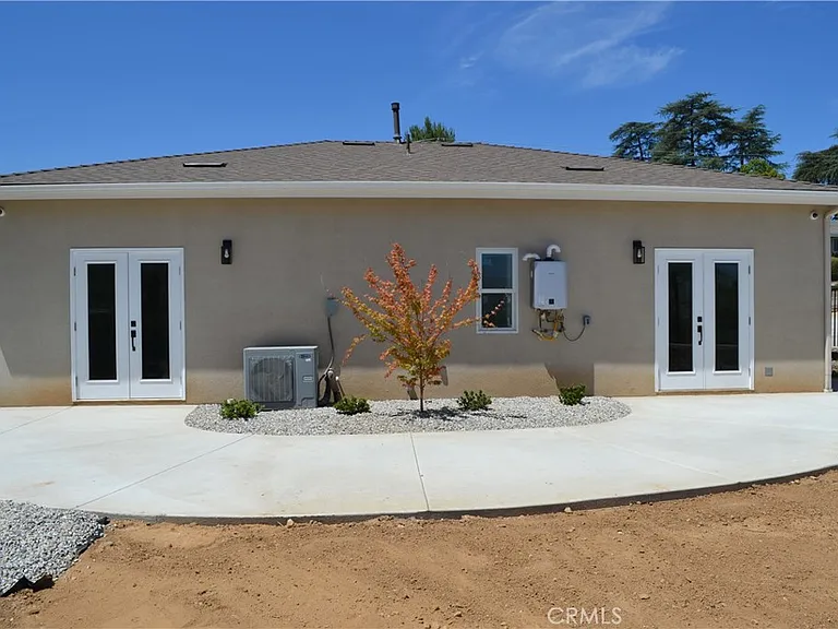 12747 Hilltop Dr #B — Photo 5