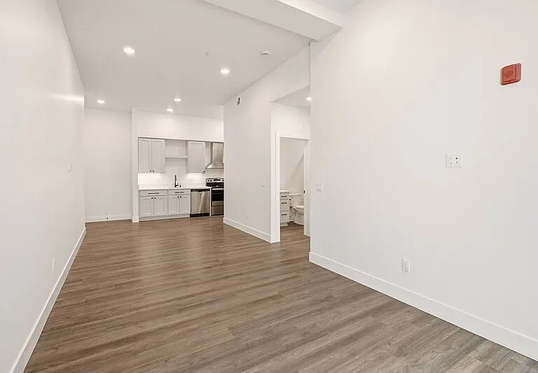 21806 E Indiana Ave #204 — Photo 7
