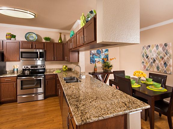 2nd image of 16505 La Cantera Pkwy APT 0837