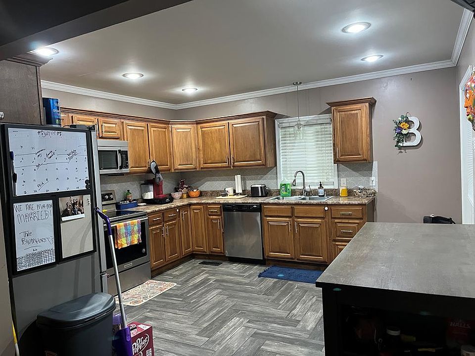 815 Highway 80, Hyden, KY 41749 MLS 118888 Zillow