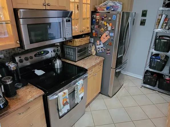 780 River Road image 43 of 50