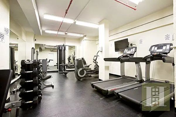 Rented by Halstead Real Estate | media 18