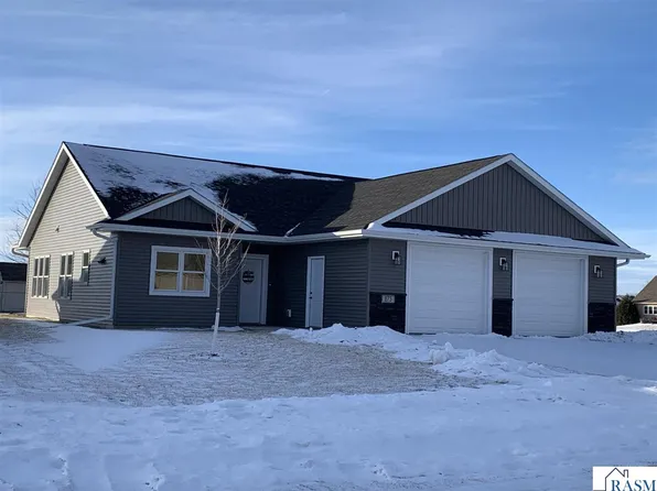 873 Escalade Ln SE, Owatonna, MN 55060