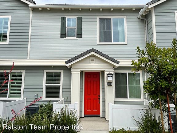 2nd image of 505 Turnstone Ln