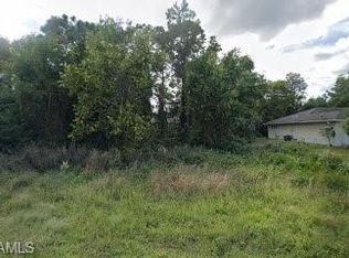 5207-5207 27th St SW, Lehigh Acres, FL 33973