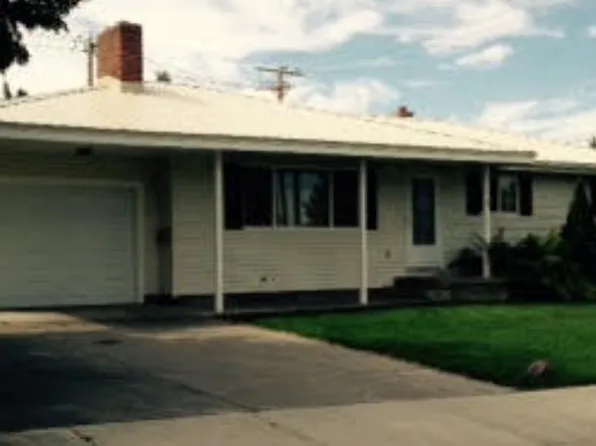 1873 Charlene St, Idaho Falls, ID 83402